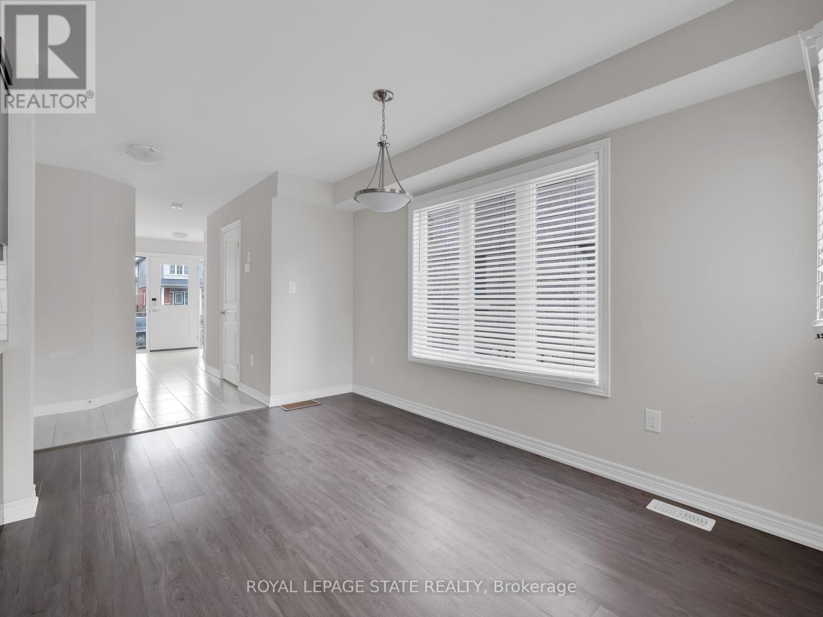 9573 Tallgrass Avenue, Niagara Falls, Ontario  L2G 0Y3 - Photo 5 - X12455575