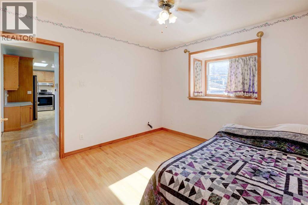 8127 43 Avenue Nw, Calgary, Alberta  T3B 1X8 - Photo 21 - A2259528