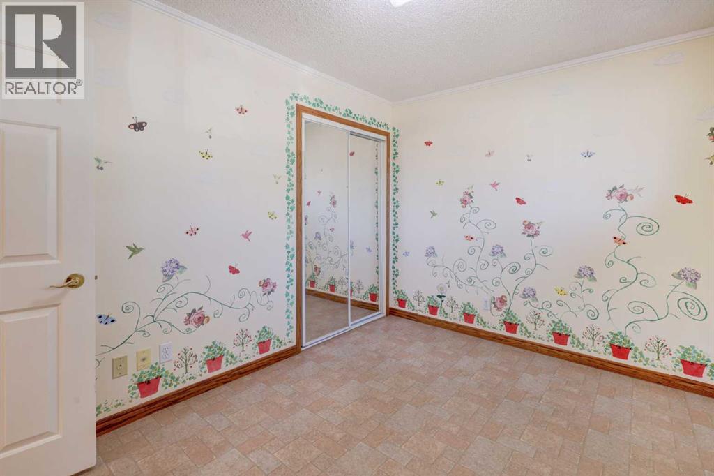 8127 43 Avenue Nw, Calgary, Alberta  T3B 1X8 - Photo 24 - A2259528