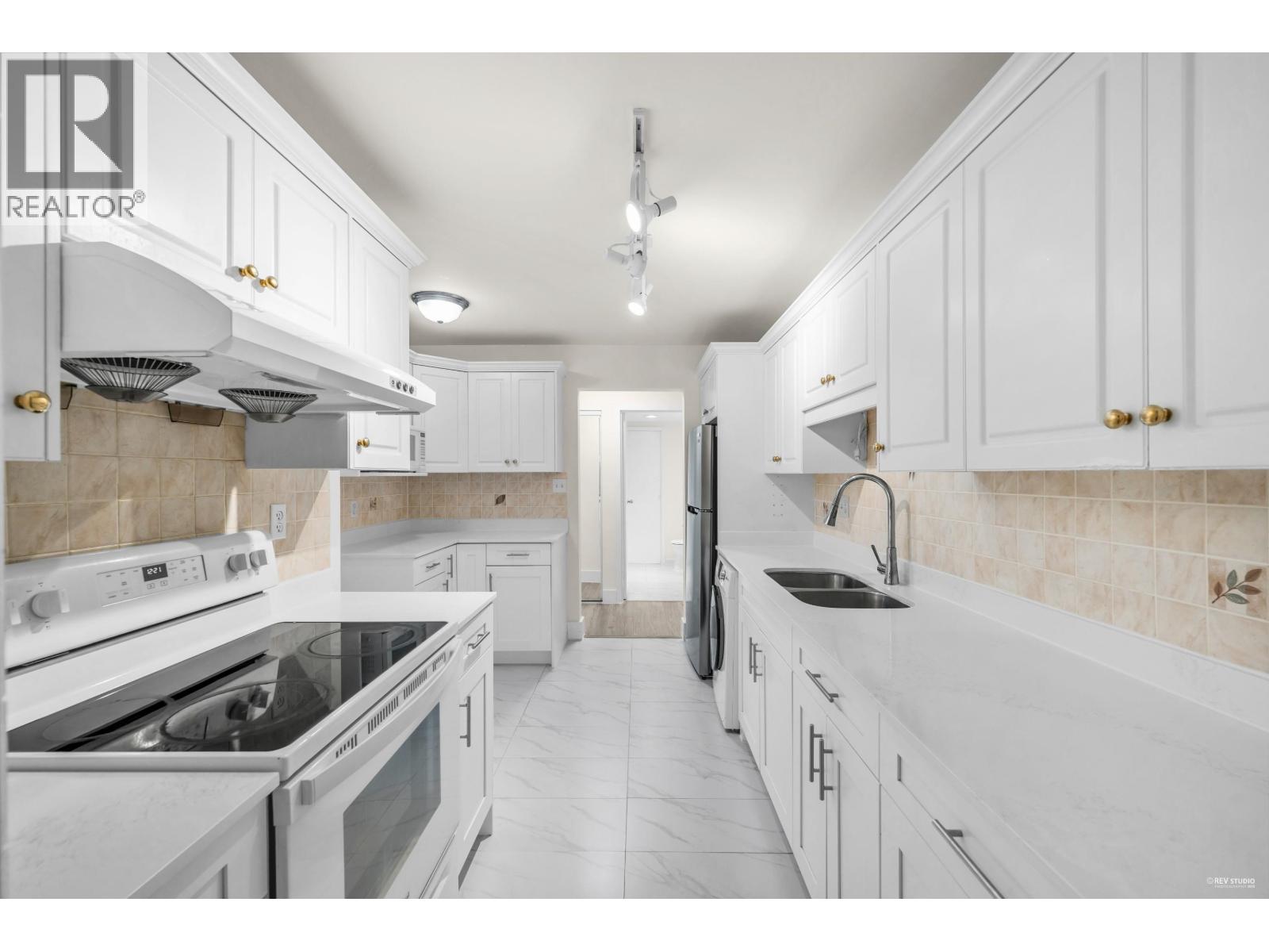 104 8880 No. 1 Road, Richmond, British Columbia  V7C 4C1 - Photo 8 - R3053899