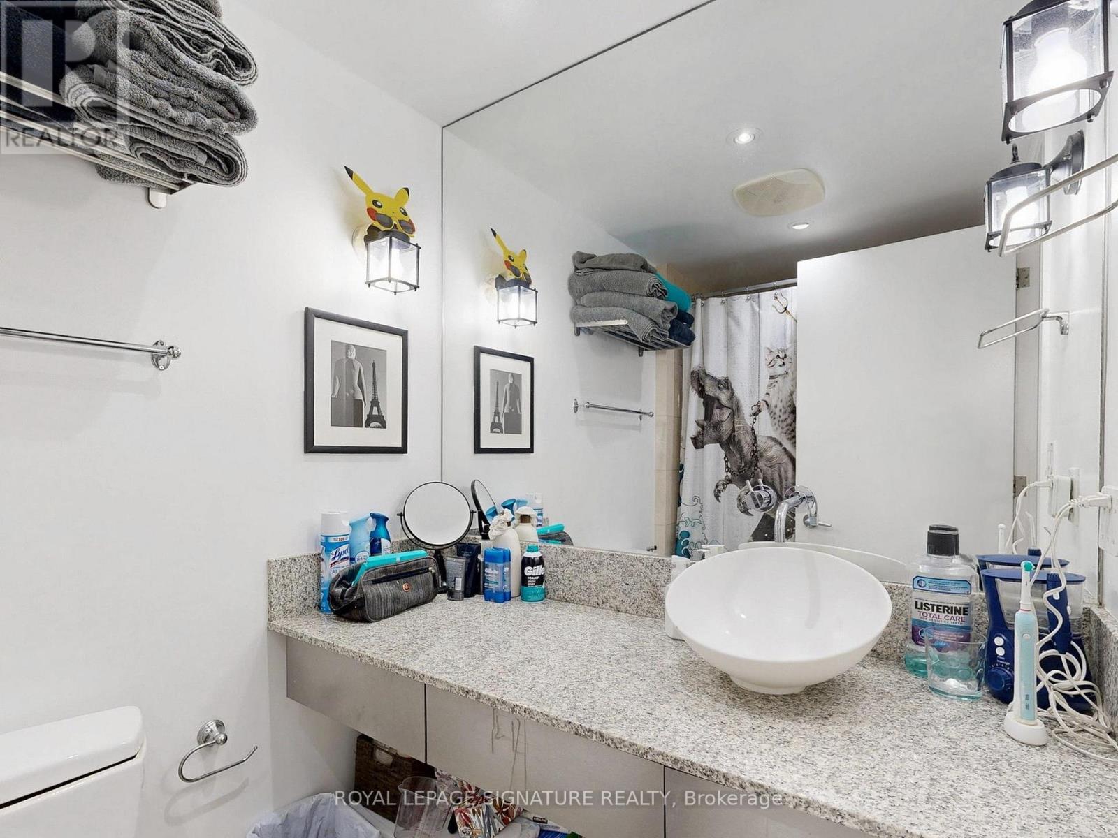 525 - 36 Blue Jays Way, Toronto, Ontario  M5V 3T3 - Photo 20 - C12455606