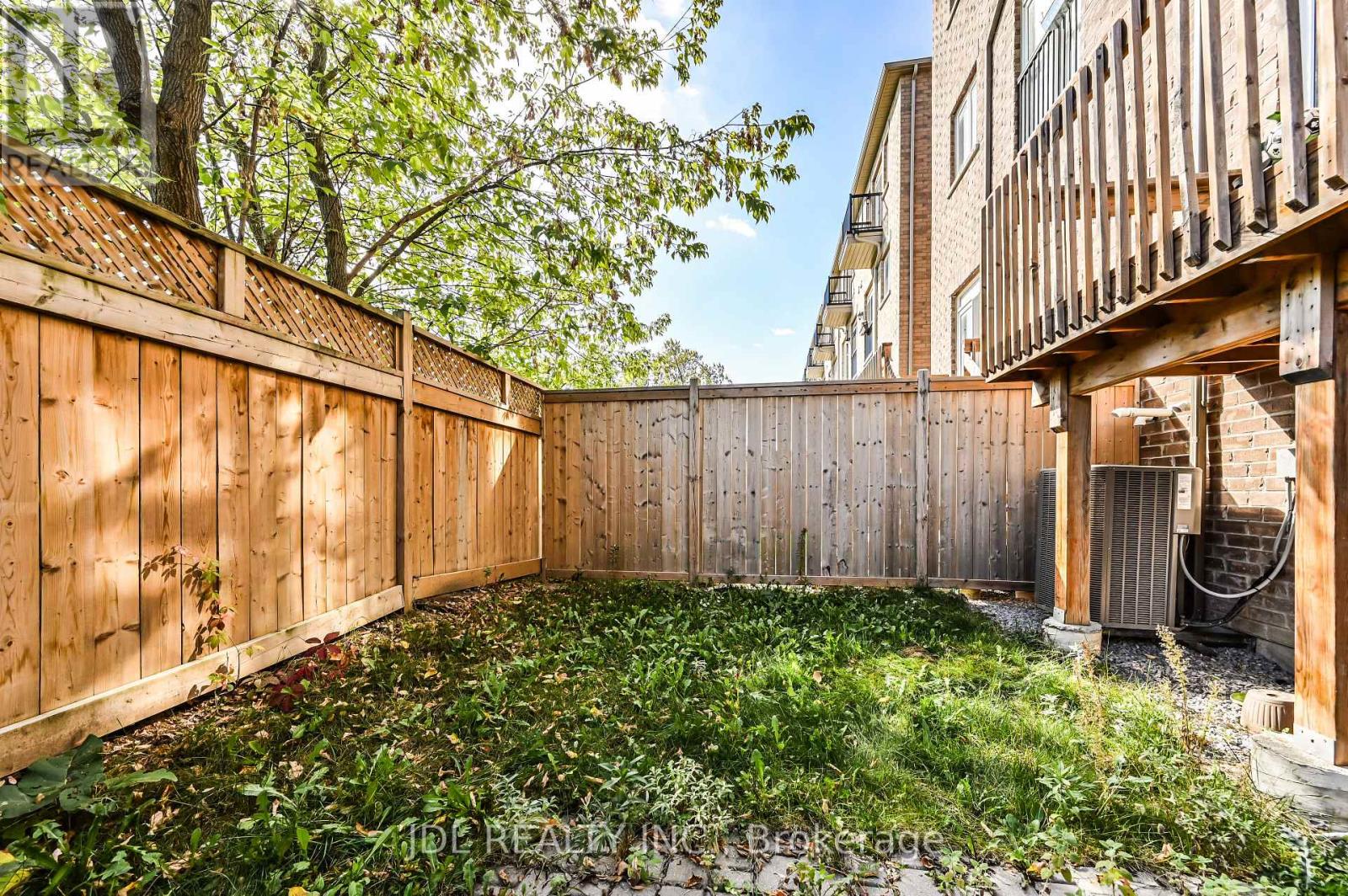 17 Thomas Foster Street, Markham, Ontario  L6C 0Z4 - Photo 22 - N12455439