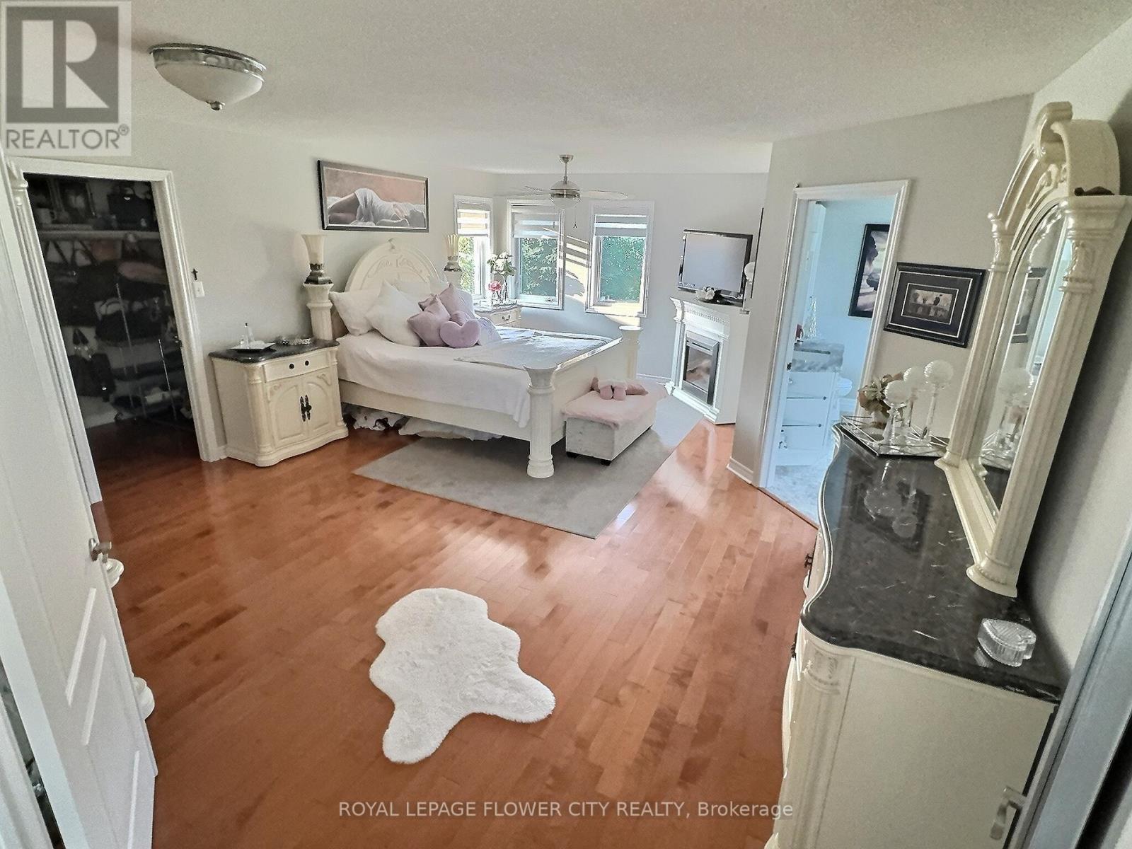 70 Colonel Bertram Road, Brampton, Ontario  L6Z 4T6 - Photo 23 - W12455417