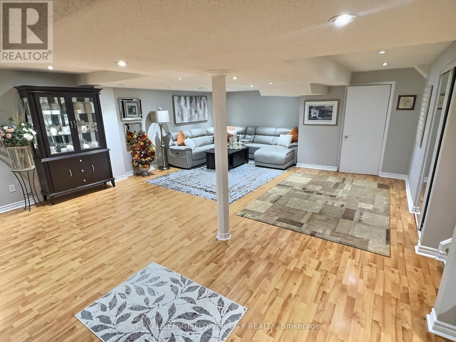 70 Colonel Bertram Road, Brampton, Ontario  L6Z 4T6 - Photo 38 - W12455417