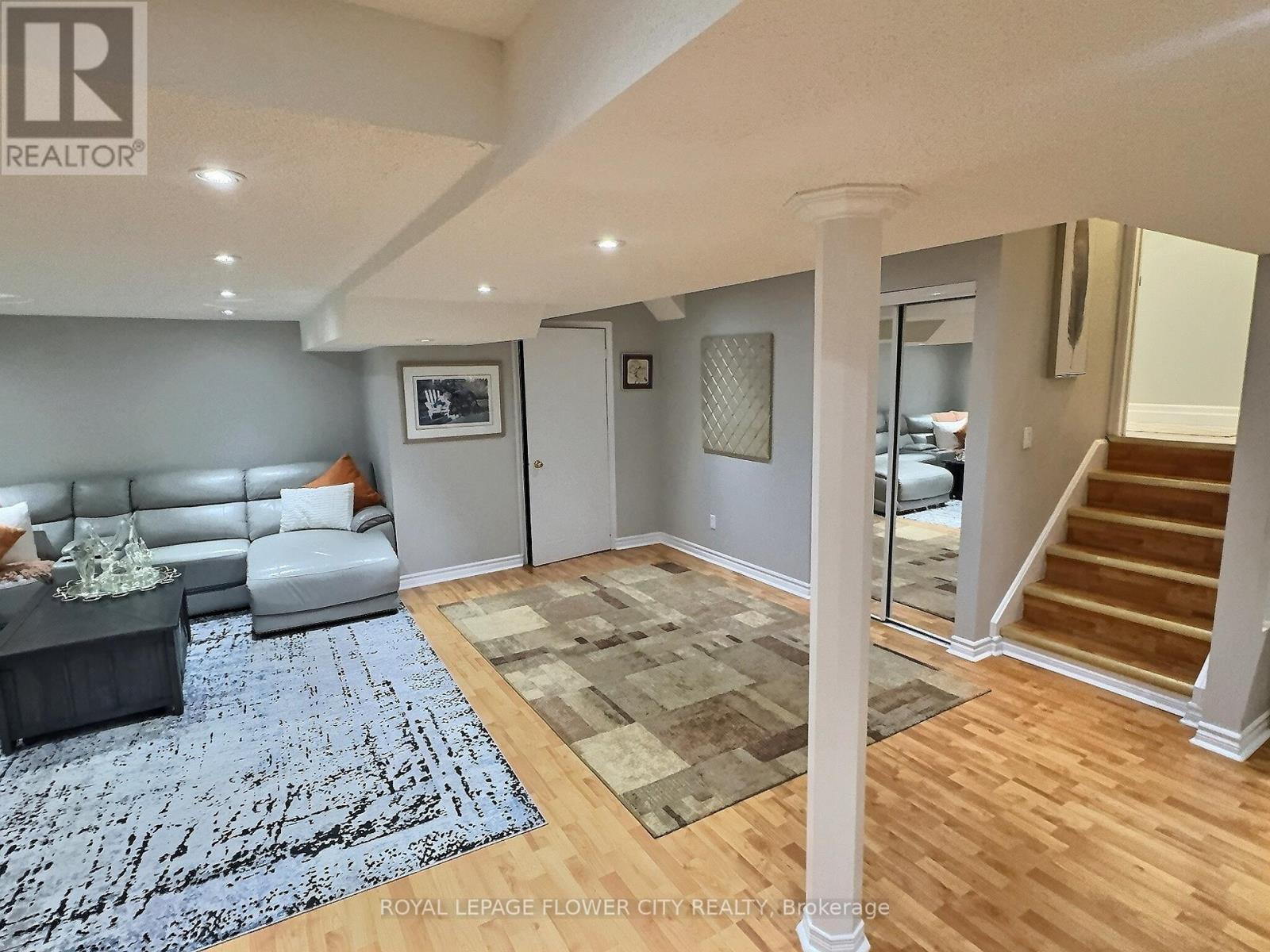 70 Colonel Bertram Road, Brampton, Ontario  L6Z 4T6 - Photo 39 - W12455417