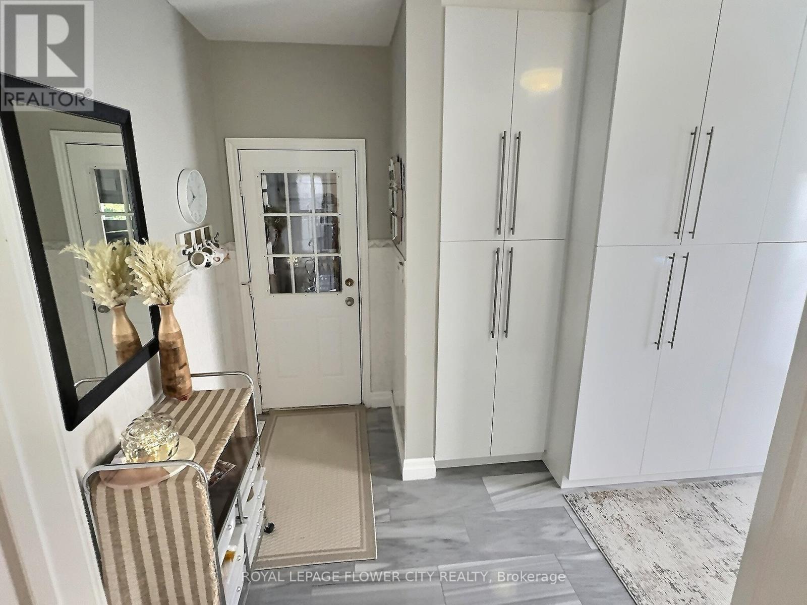 70 Colonel Bertram Road, Brampton, Ontario  L6Z 4T6 - Photo 20 - W12455417