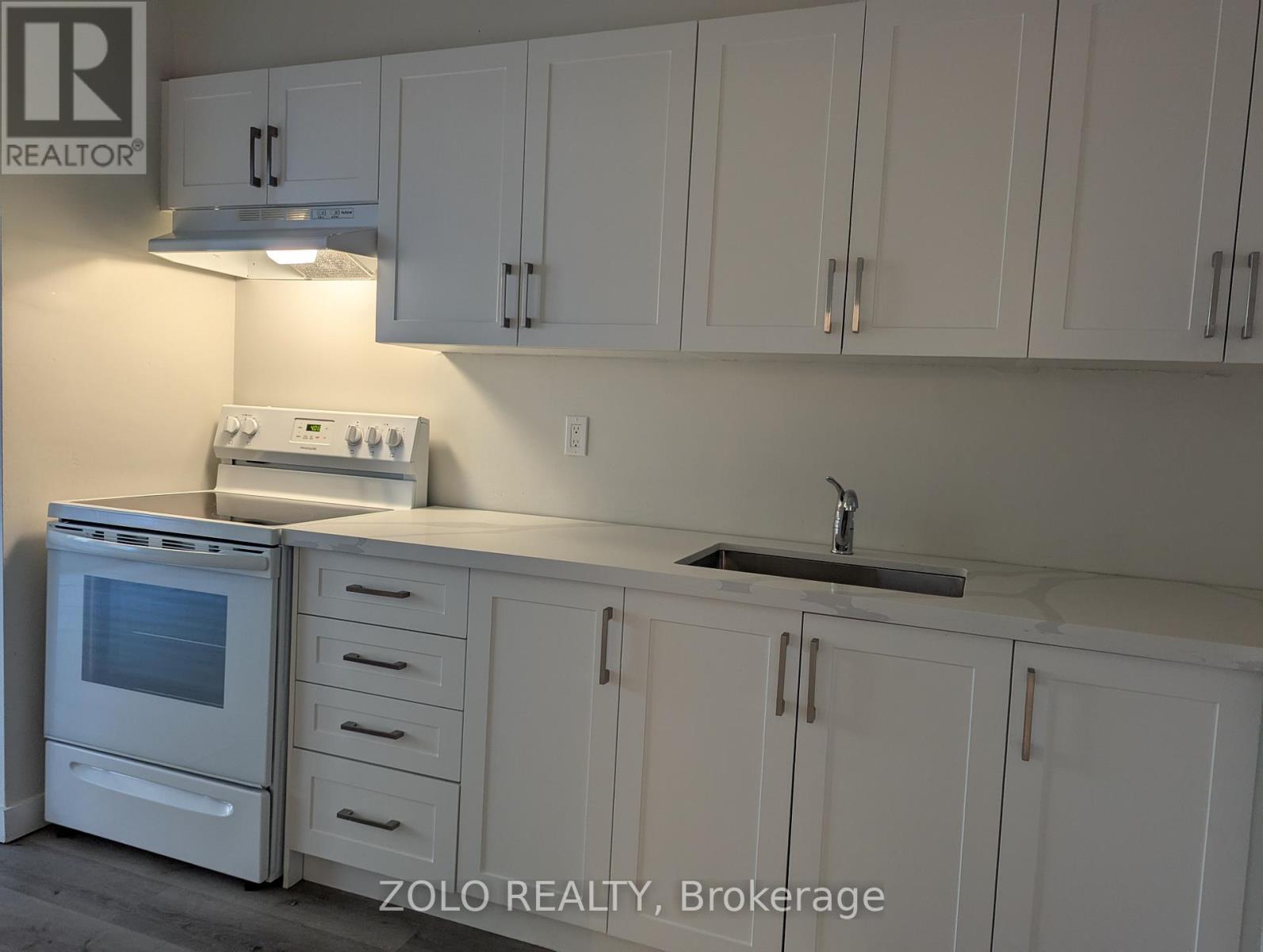1801 - 5 Massey Square, Toronto, Ontario  M4C 5L6 - Photo 10 - E12455586