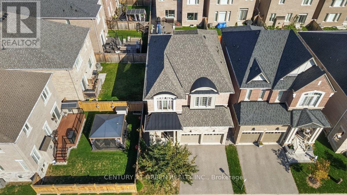 9 Coates Of Arms Lane Ne, Ajax, Ontario  L1T 3S2 - Photo 2 - E12455597