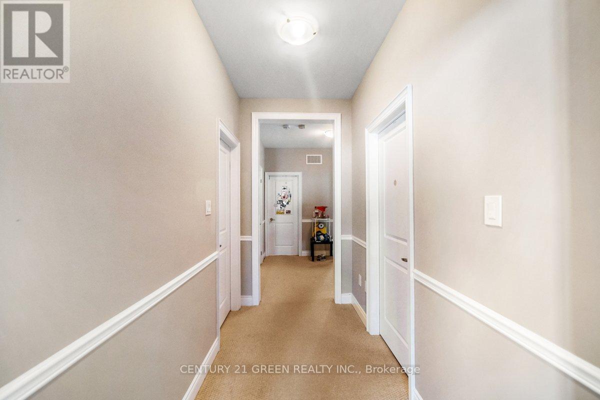 9 Coates Of Arms Lane Ne, Ajax, Ontario  L1T 3S2 - Photo 25 - E12455597