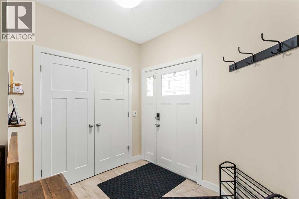 6 Viceroy Crescent, Olds, Alberta  T4H 0C4 - Photo 3 - A2249662