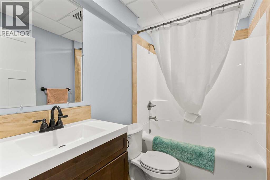 6 Viceroy Crescent, Olds, Alberta  T4H 0C4 - Photo 35 - A2249662
