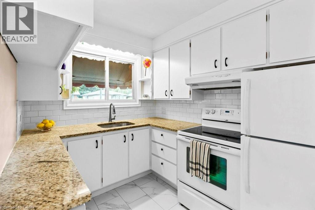 25 Greeningdon Drive, Hamilton, Ontario  L9A 3A8 - Photo 6 - 40749097