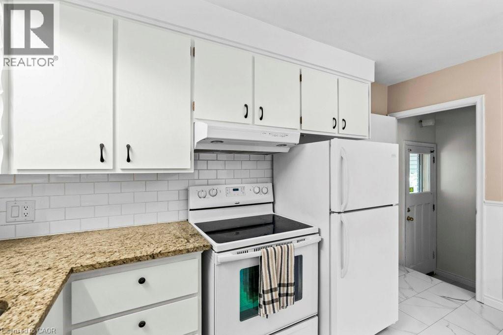 25 Greeningdon Drive, Hamilton, Ontario  L9A 3A8 - Photo 9 - 40749097