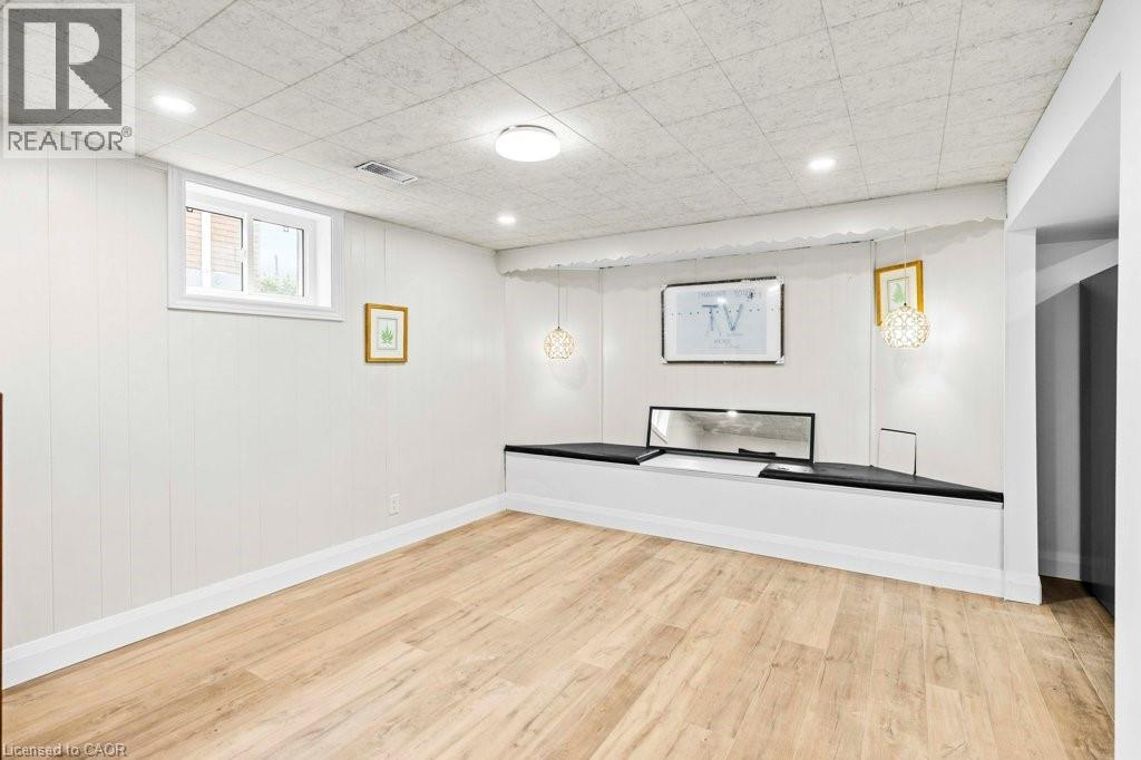 25 Greeningdon Drive, Hamilton, Ontario  L9A 3A8 - Photo 28 - 40749097