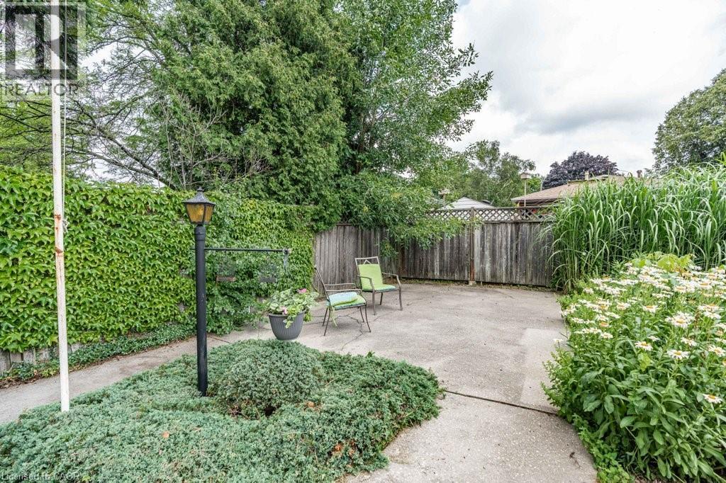 25 Greeningdon Drive, Hamilton, Ontario  L9A 3A8 - Photo 44 - 40749097