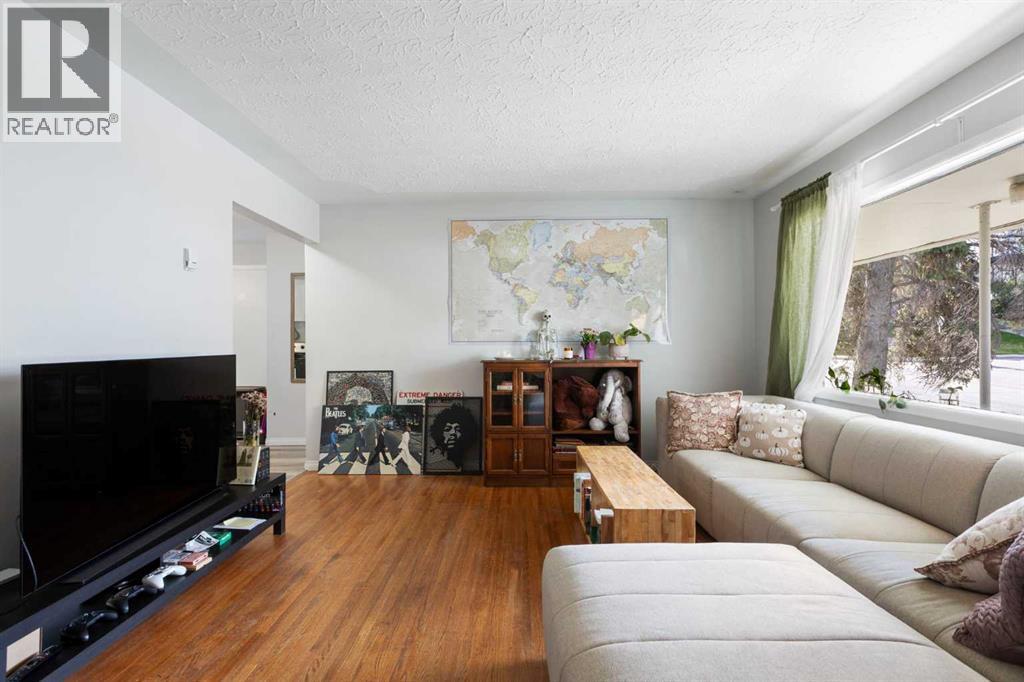 2816 18 Street Sw, Calgary, Alberta  T2T 1K1 - Photo 5 - A2262121