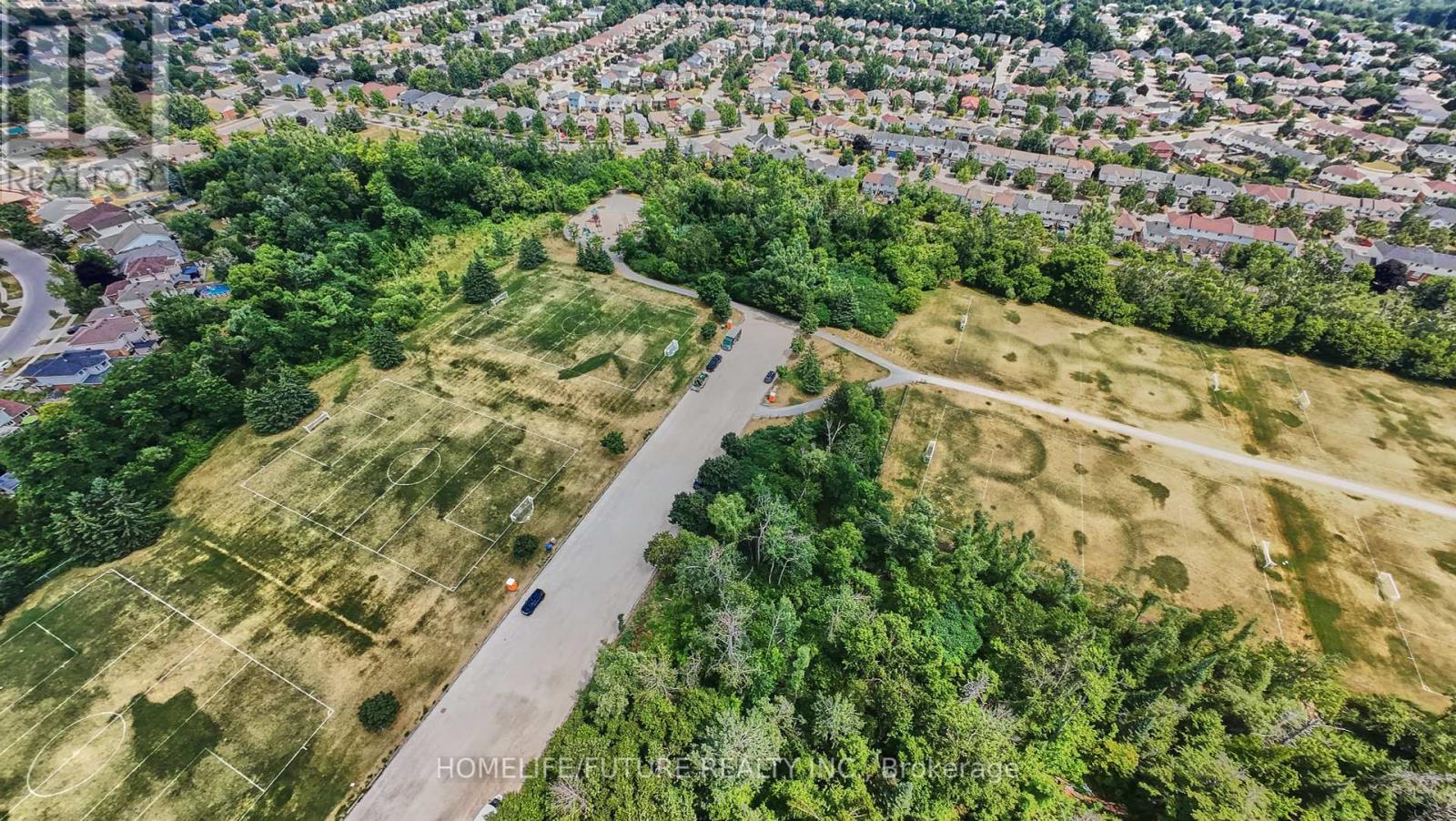 6 Pickett Crescent, Barrie, Ontario  L4N 8B8 - Photo 37 - S12455613