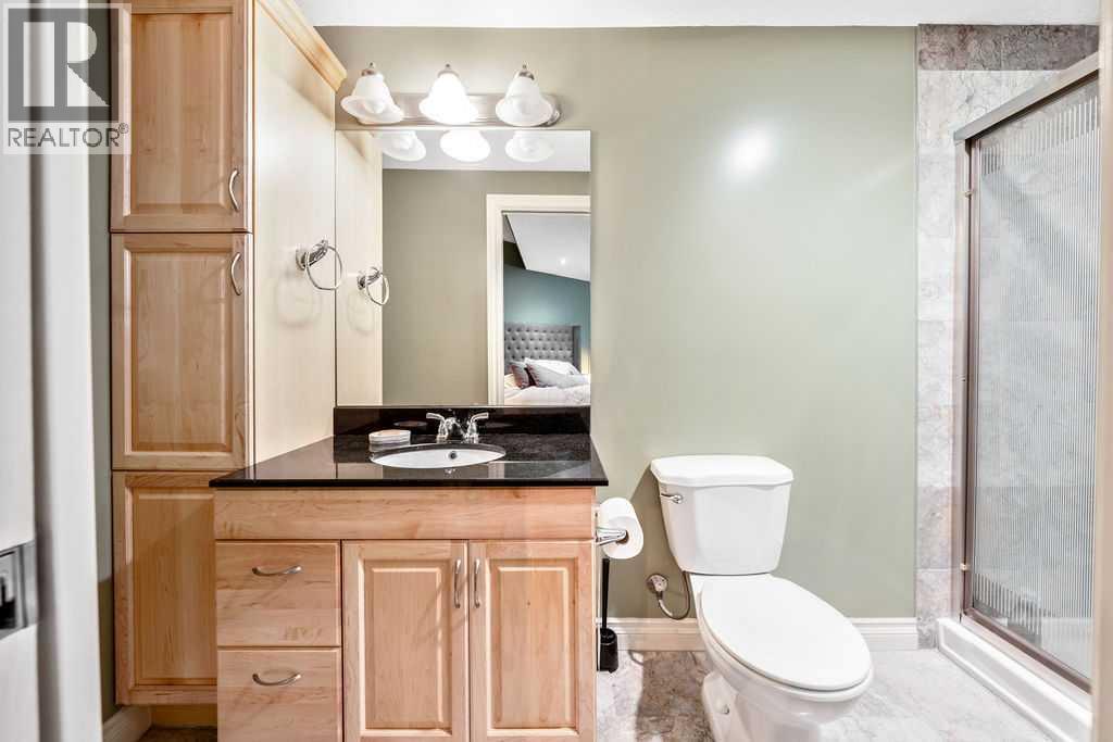 311 Simcrest Heights Sw, Calgary, Alberta  T3H 4K2 - Photo 43 - A2263261
