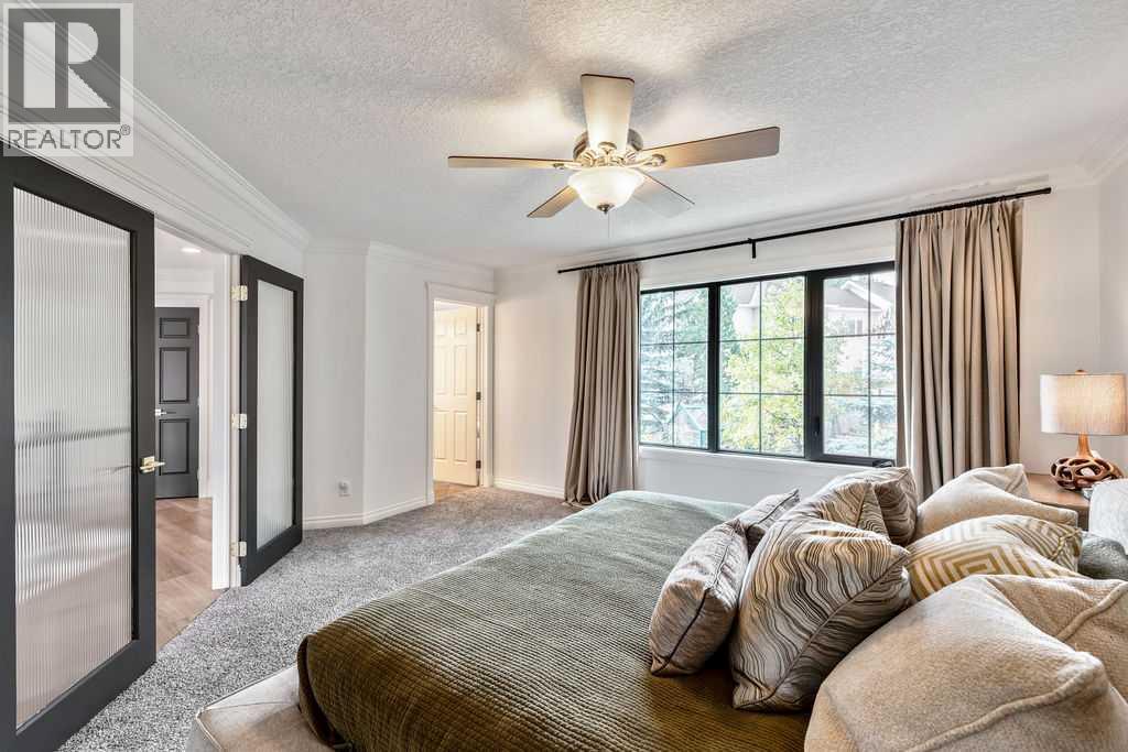 311 Simcrest Heights Sw, Calgary, Alberta  T3H 4K2 - Photo 31 - A2263261