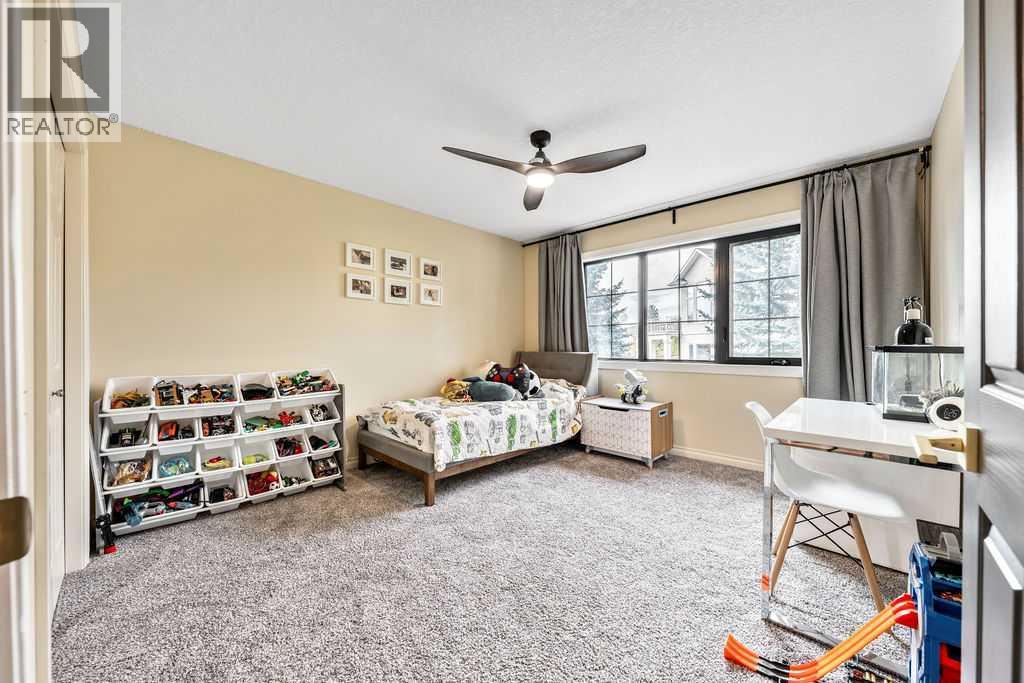 311 Simcrest Heights Sw, Calgary, Alberta  T3H 4K2 - Photo 28 - A2263261