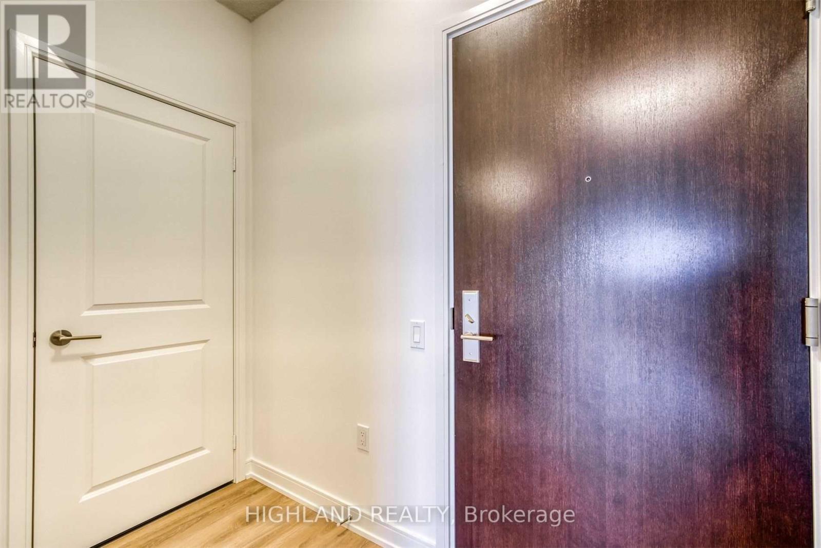 1120 - 8 Nahani Way, Mississauga, Ontario  L4Z 0C6 - Photo 3 - W12455582