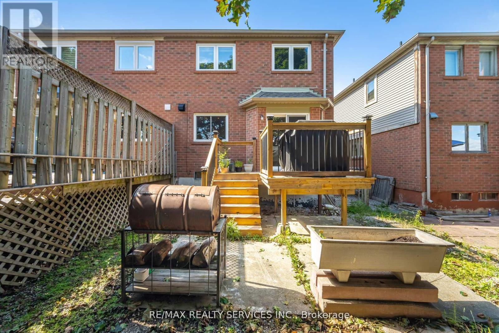 10 Deer Creek Place, Brampton, Ontario  L6Z 4T5 - Photo 37 - W12455593