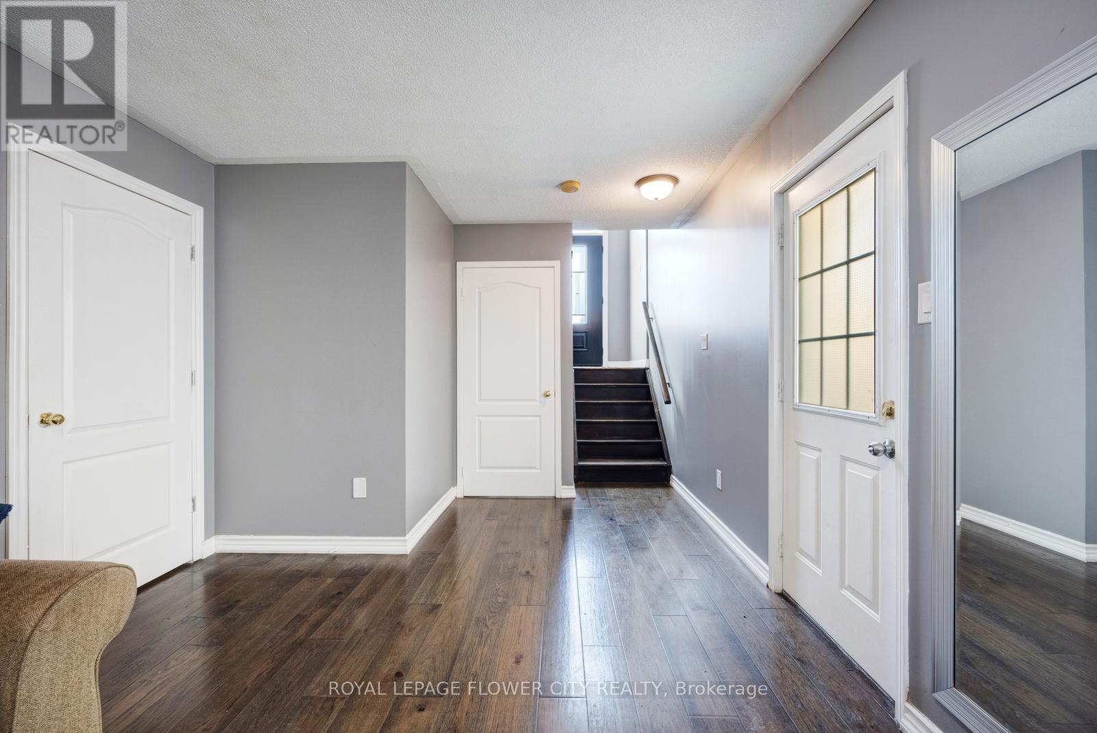 607 Rossellini Drive, Mississauga, Ontario  L5W 1M5 - Photo 25 - W12455521