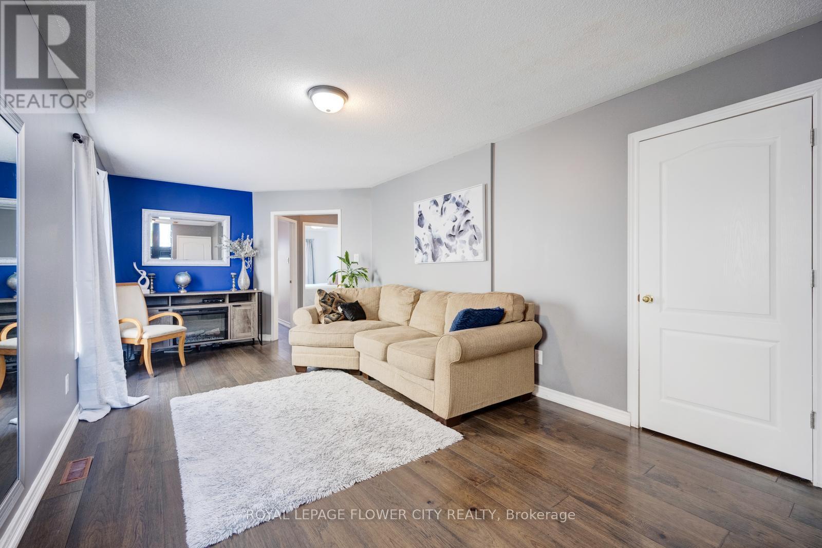 607 Rossellini Drive, Mississauga, Ontario  L5W 1M5 - Photo 26 - W12455521