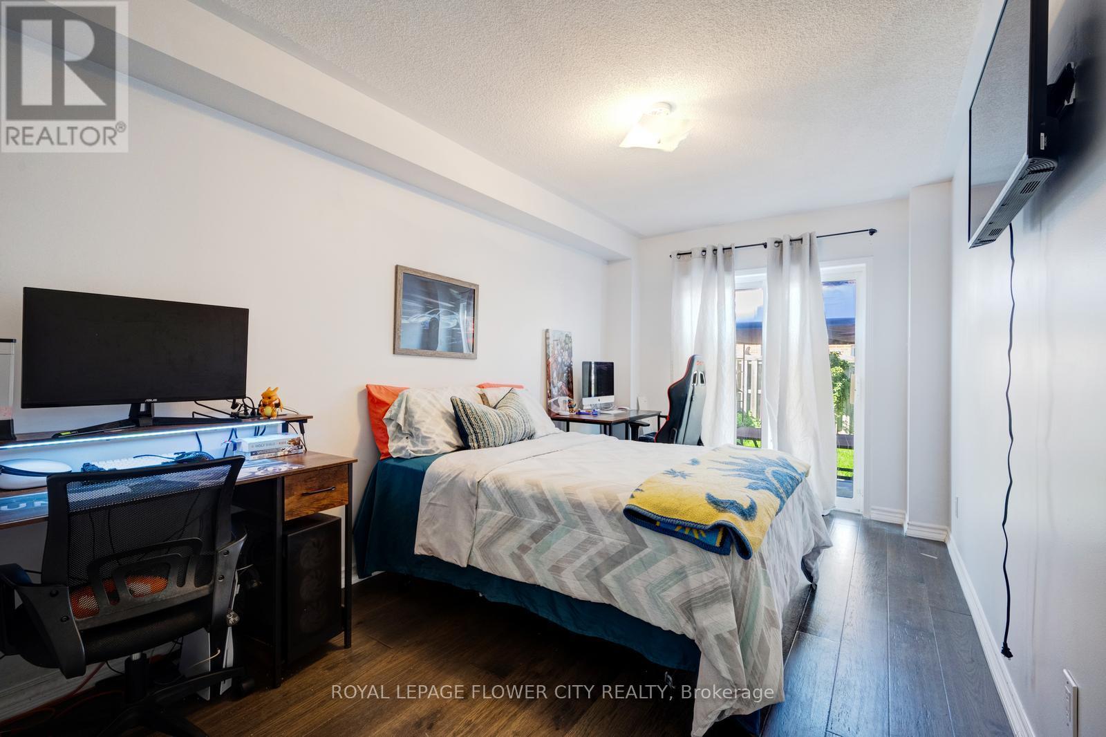 607 Rossellini Drive, Mississauga, Ontario  L5W 1M5 - Photo 30 - W12455521