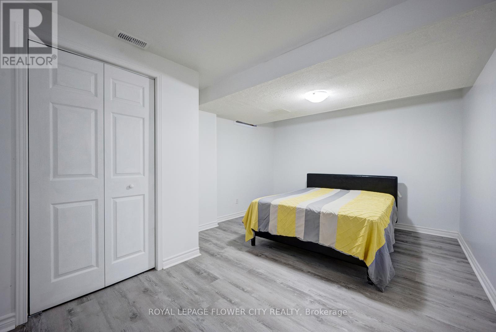 607 Rossellini Drive, Mississauga, Ontario  L5W 1M5 - Photo 41 - W12455521