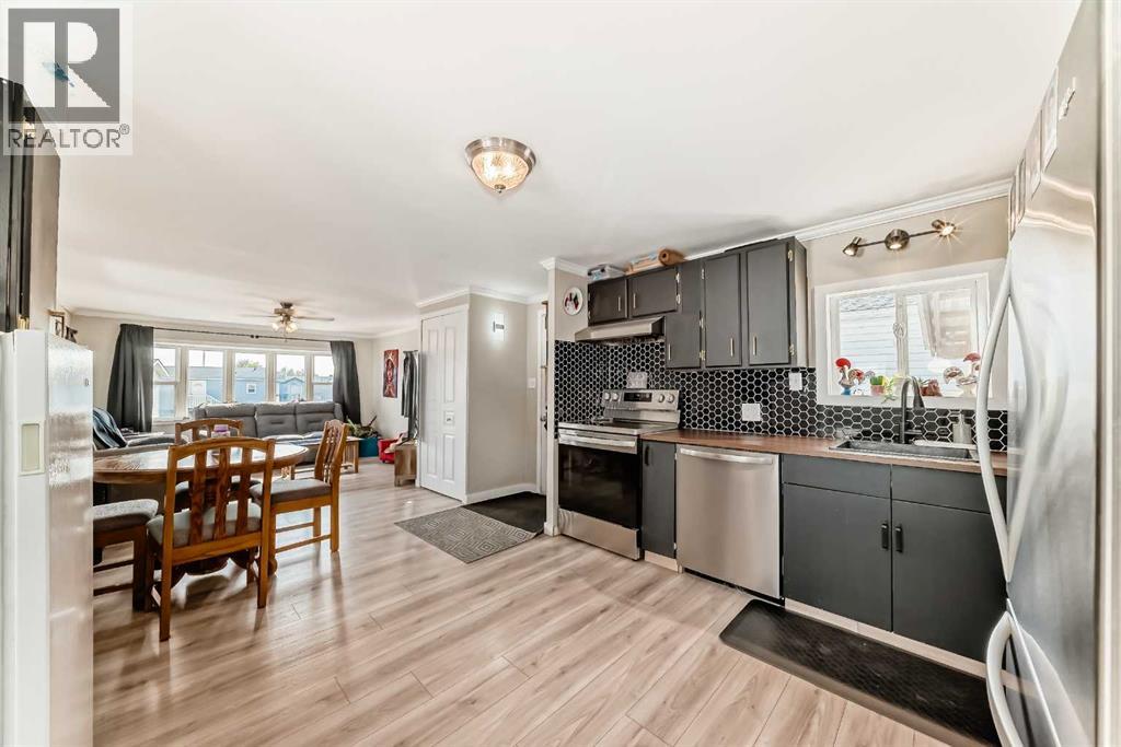 724, 1101 84 Street Ne, Calgary, Alberta  T2A 7X2 - Photo 11 - A2263334