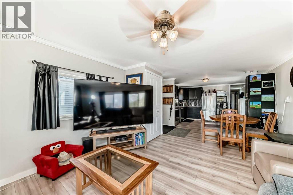 724, 1101 84 Street Ne, Calgary, Alberta  T2A 7X2 - Photo 20 - A2263334