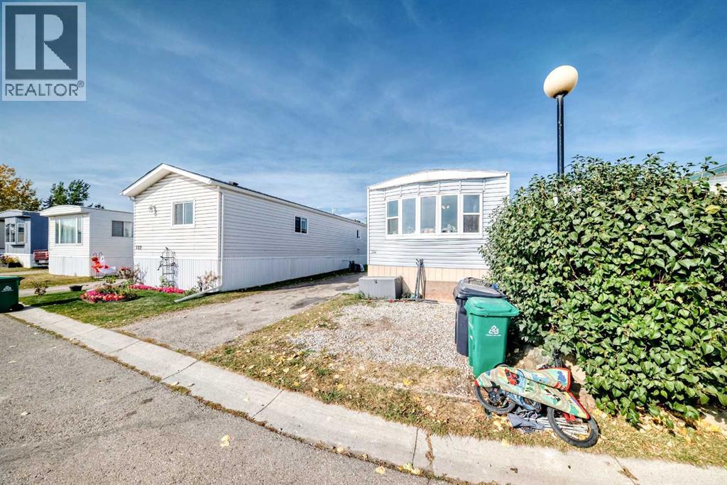 724, 1101 84 Street Ne, Calgary, Alberta  T2A 7X2 - Photo 39 - A2263334