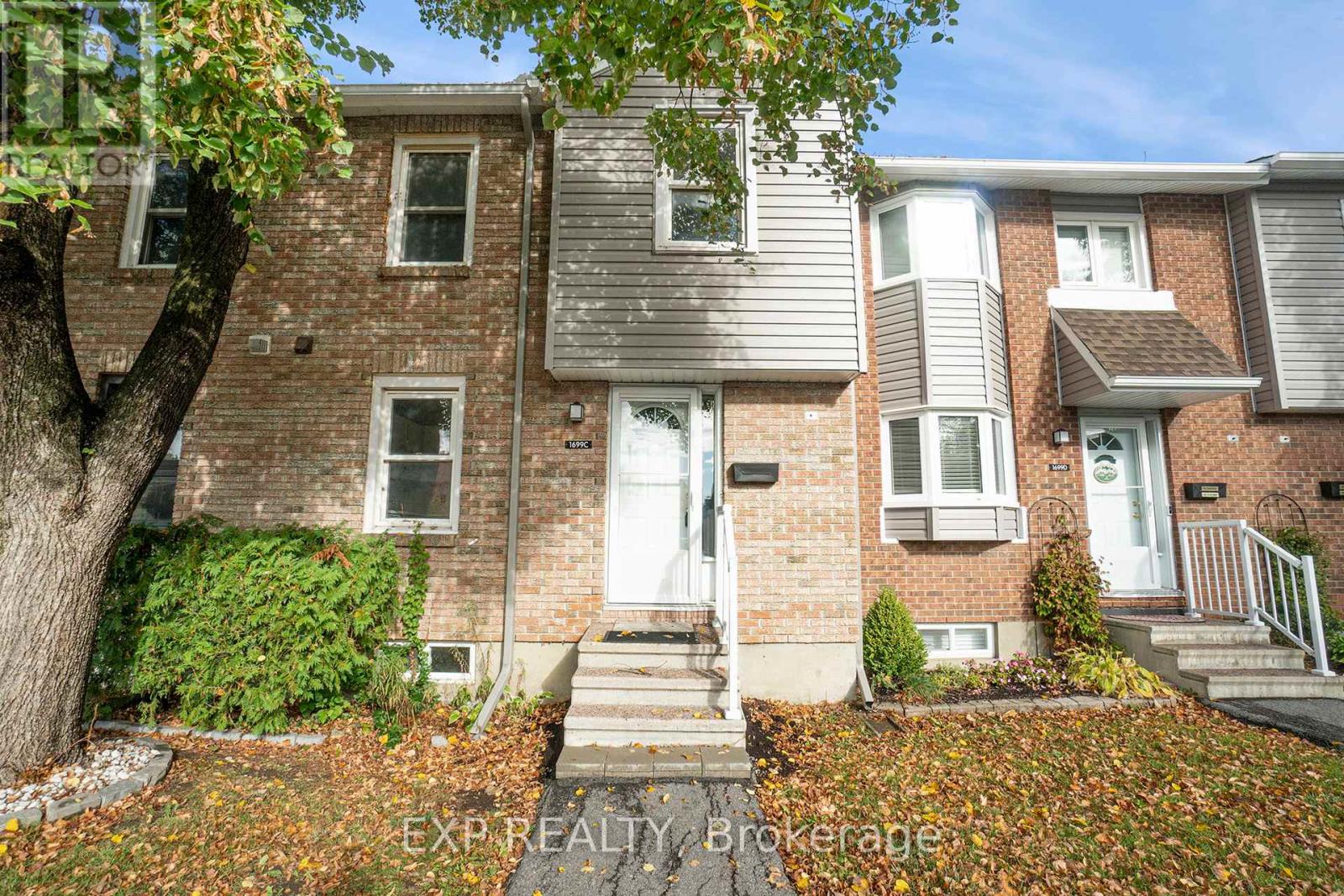 C - 1699C LAMOUREUX DRIVE, Ottawa, Ontario