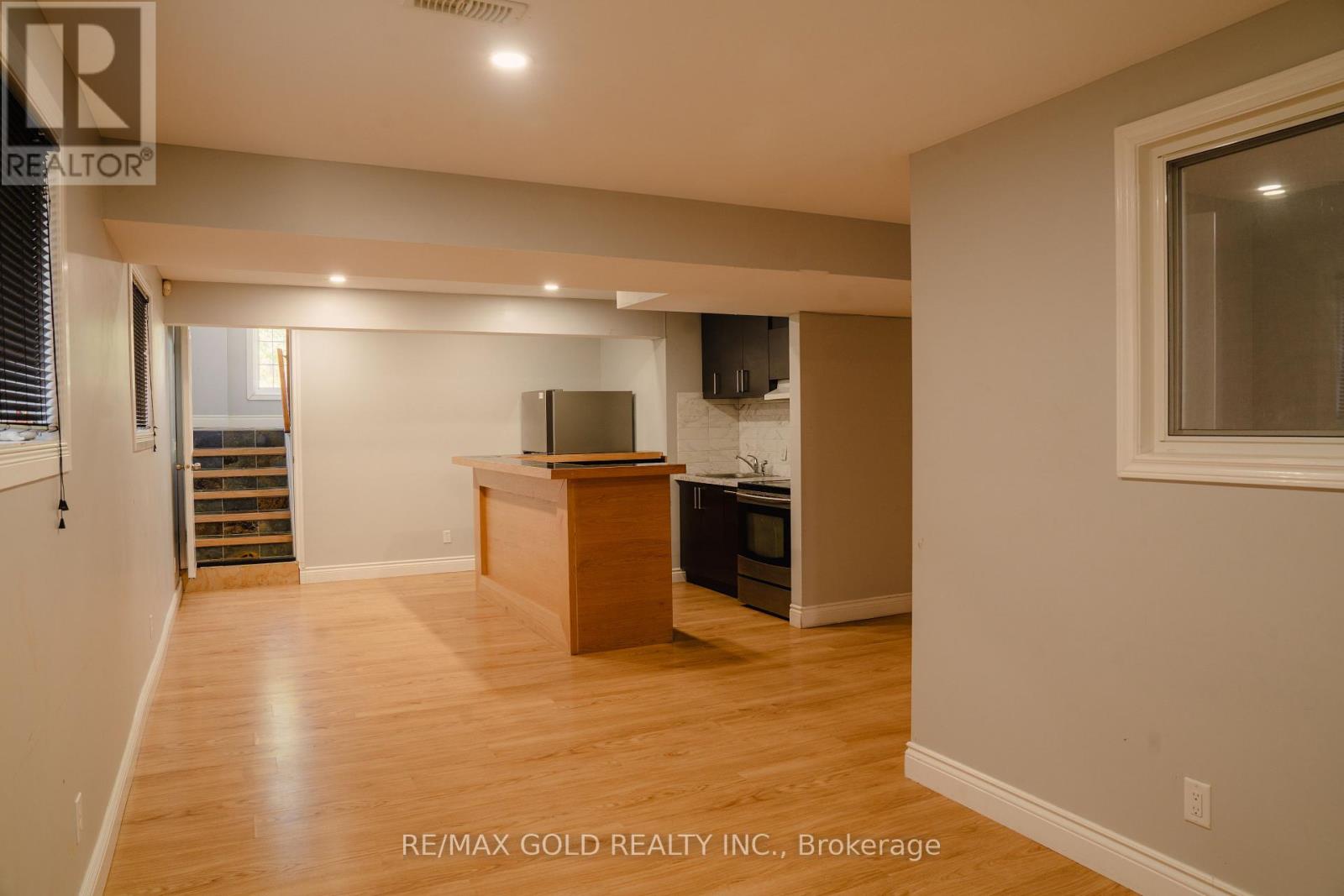 4640 Helsinki Crescent, Windsor, Ontario  N9G 3G2 - Photo 28 - X12452733