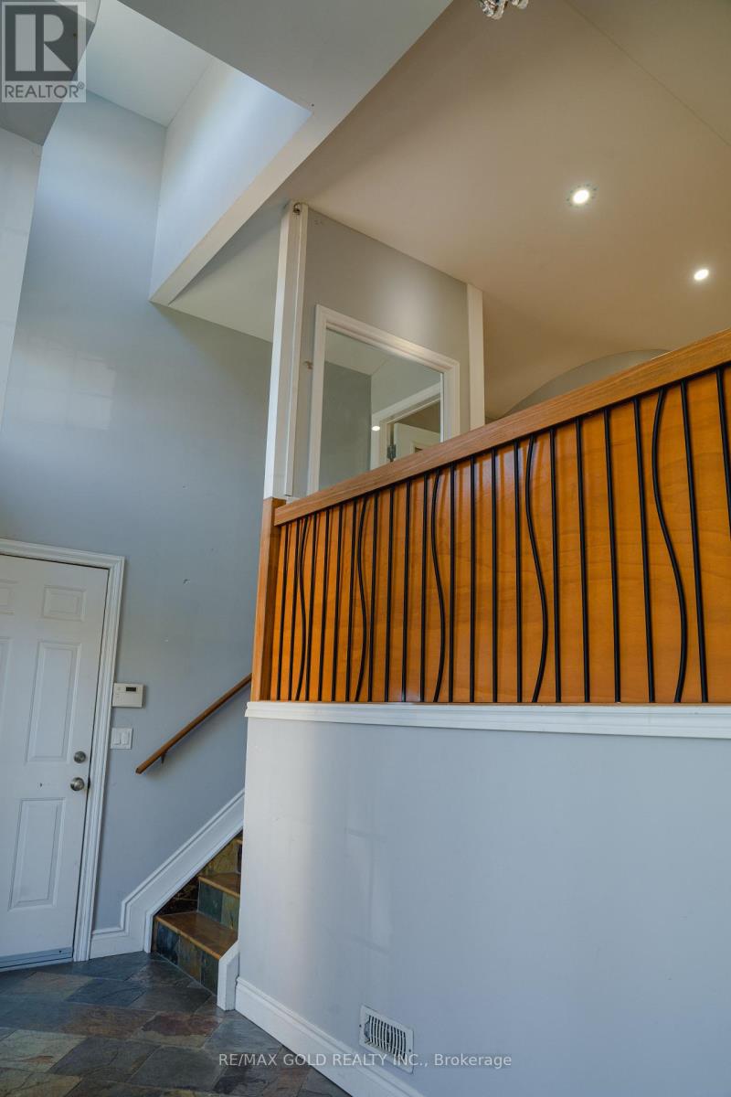 4640 Helsinki Crescent, Windsor, Ontario  N9G 3G2 - Photo 25 - X12452733