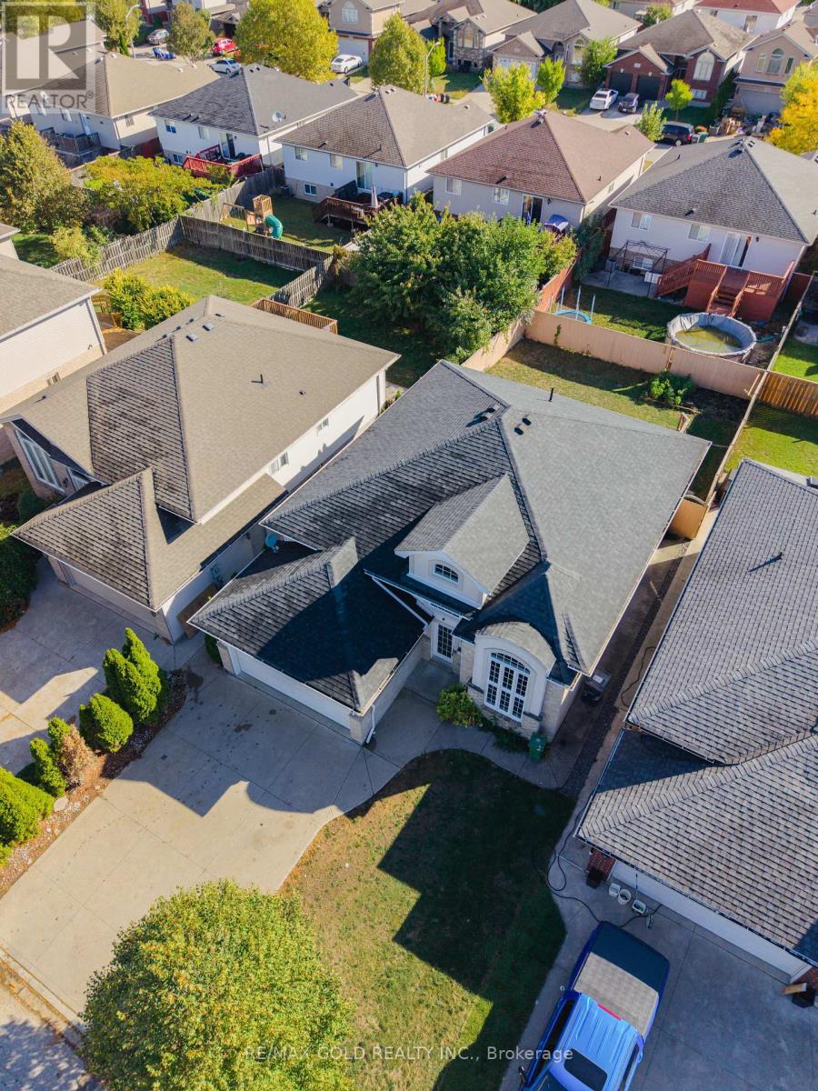 4640 Helsinki Crescent, Windsor, Ontario  N9G 3G2 - Photo 44 - X12452733