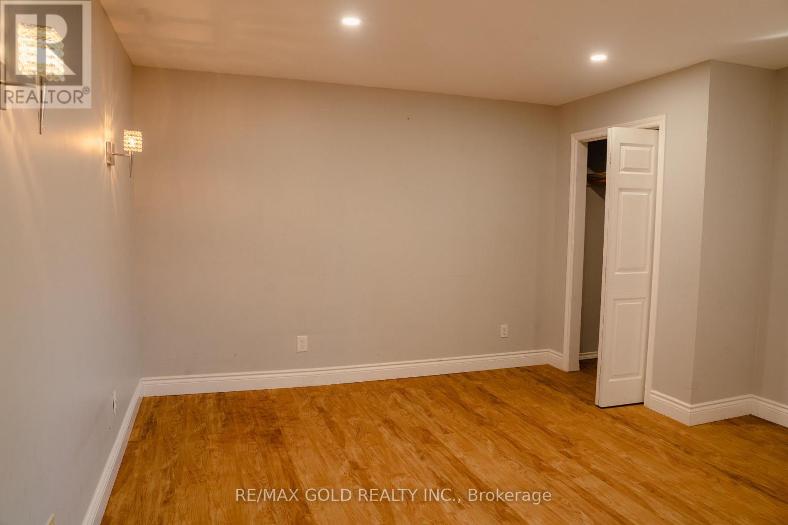 4640 Helsinki Crescent, Windsor, Ontario  N9G 3G2 - Photo 33 - X12452733