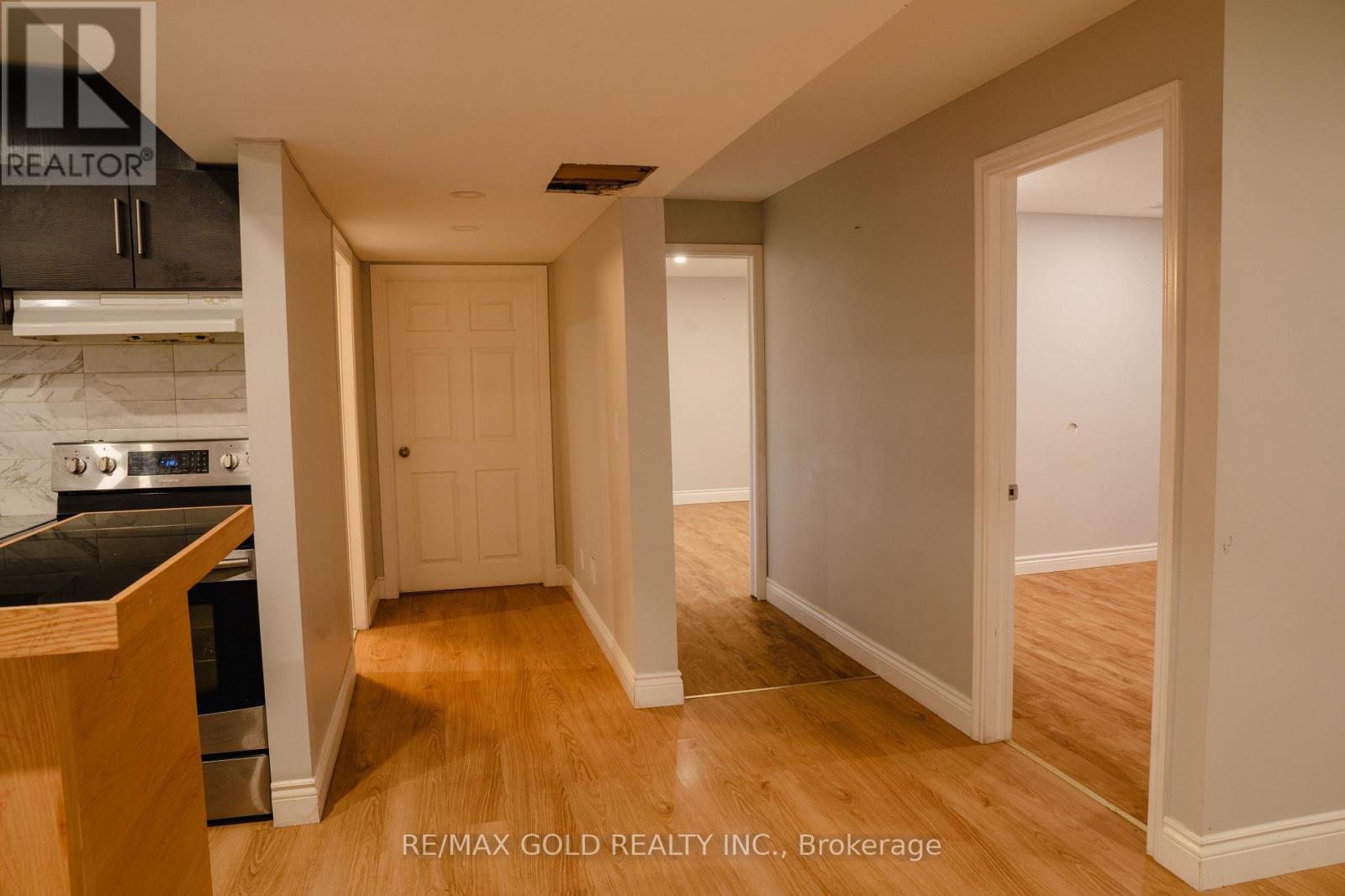 4640 Helsinki Crescent, Windsor, Ontario  N9G 3G2 - Photo 30 - X12452733
