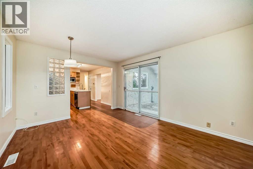 5531 Dalhart Hill Nw, Calgary, Alberta  T3A 1S8 - Photo 10 - A2258161