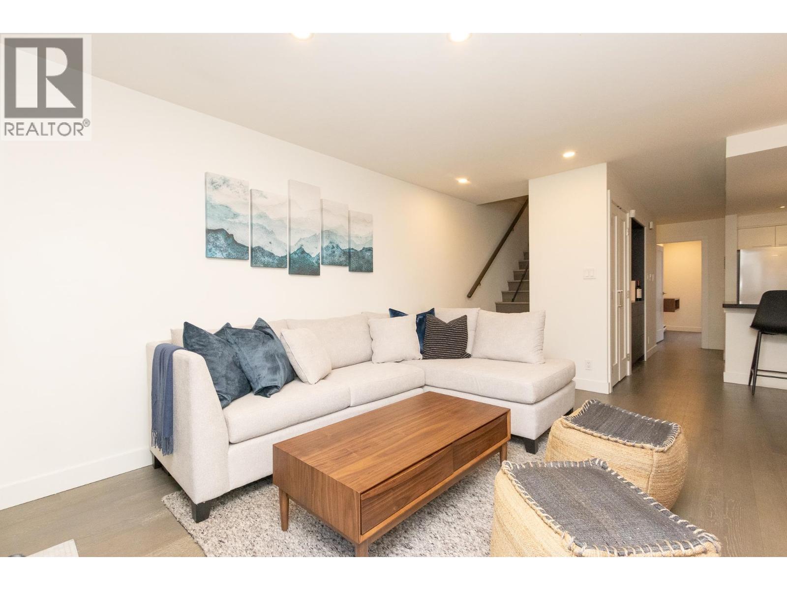 3062 Willow Street, Vancouver, British Columbia  V5Z 3P3 - Photo 3 - R3057316