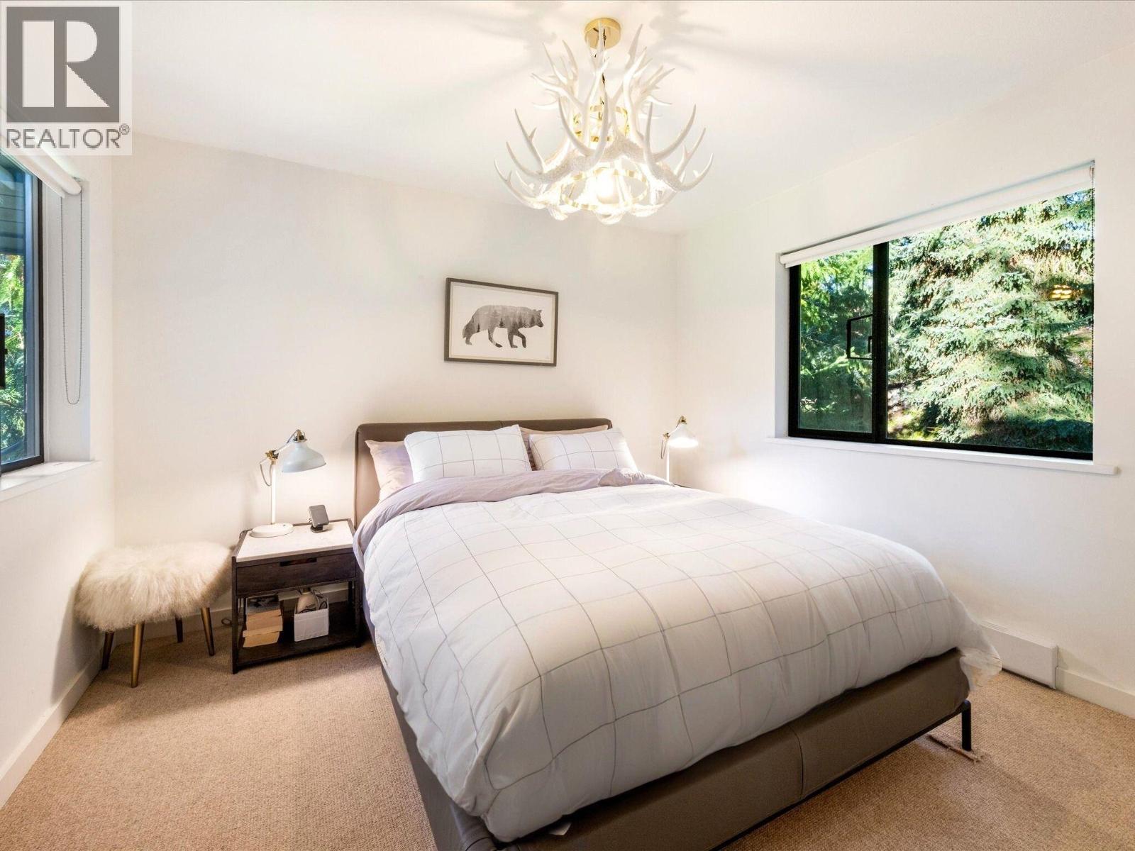 7206 N Fitzsimmons Road, Whistler, British Columbia  V8E 0E3 - Photo 11 - R3057320