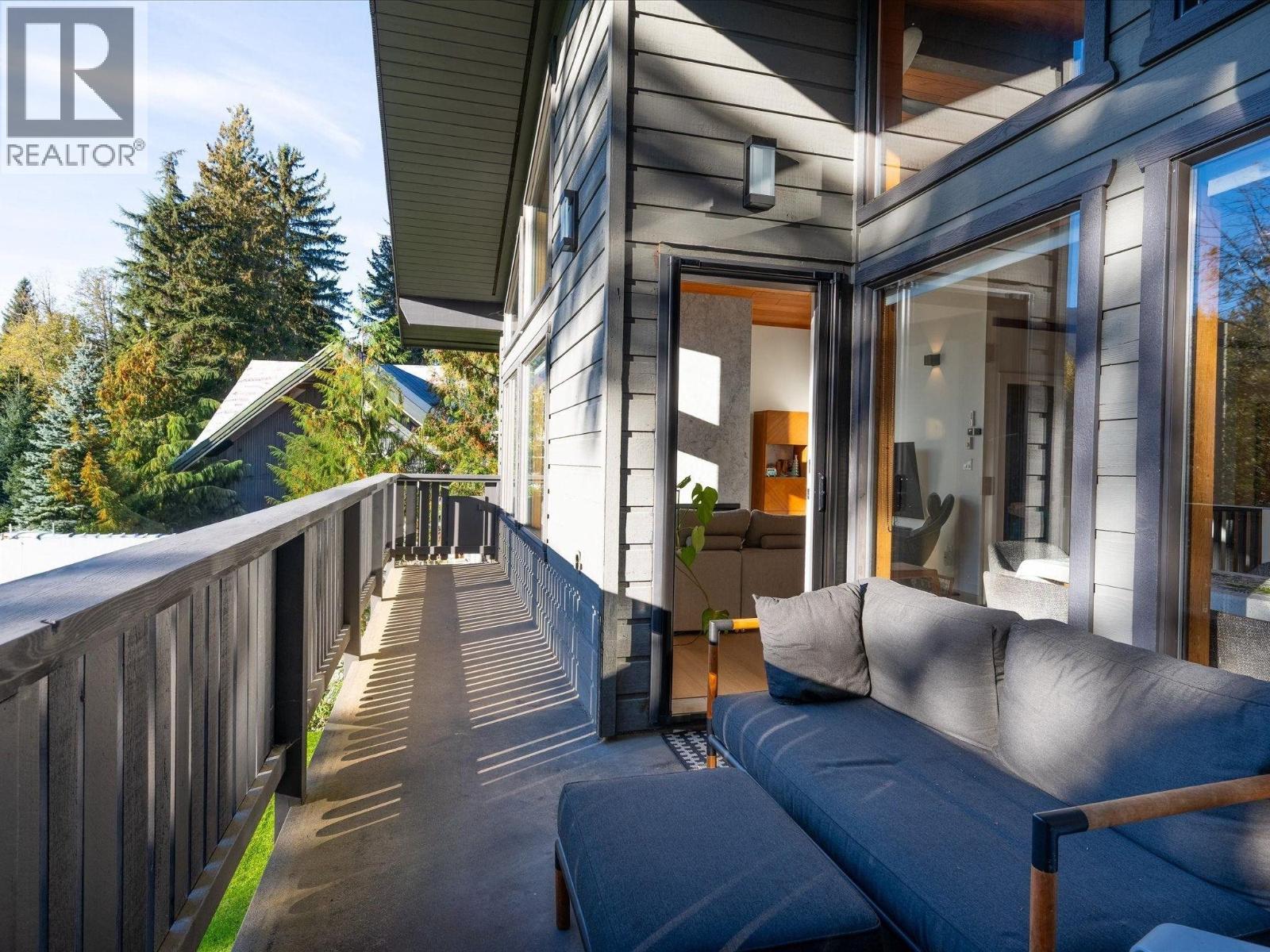7206 N Fitzsimmons Road, Whistler, British Columbia  V8E 0E3 - Photo 6 - R3057320