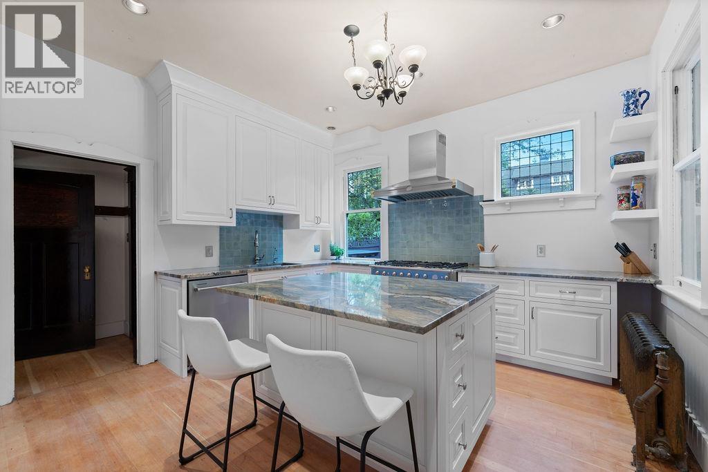 3190 St. Georges Avenue, North Vancouver, British Columbia  V7N 1V2 - Photo 18 - R3057337