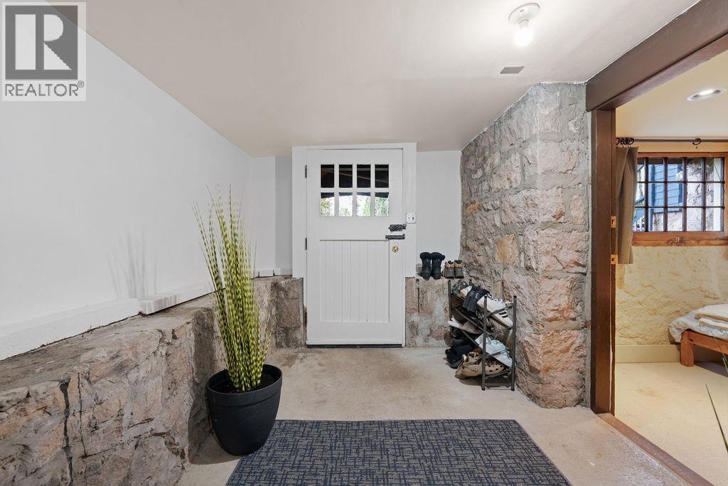 3190 St. Georges Avenue, North Vancouver, British Columbia  V7N 1V2 - Photo 34 - R3057337