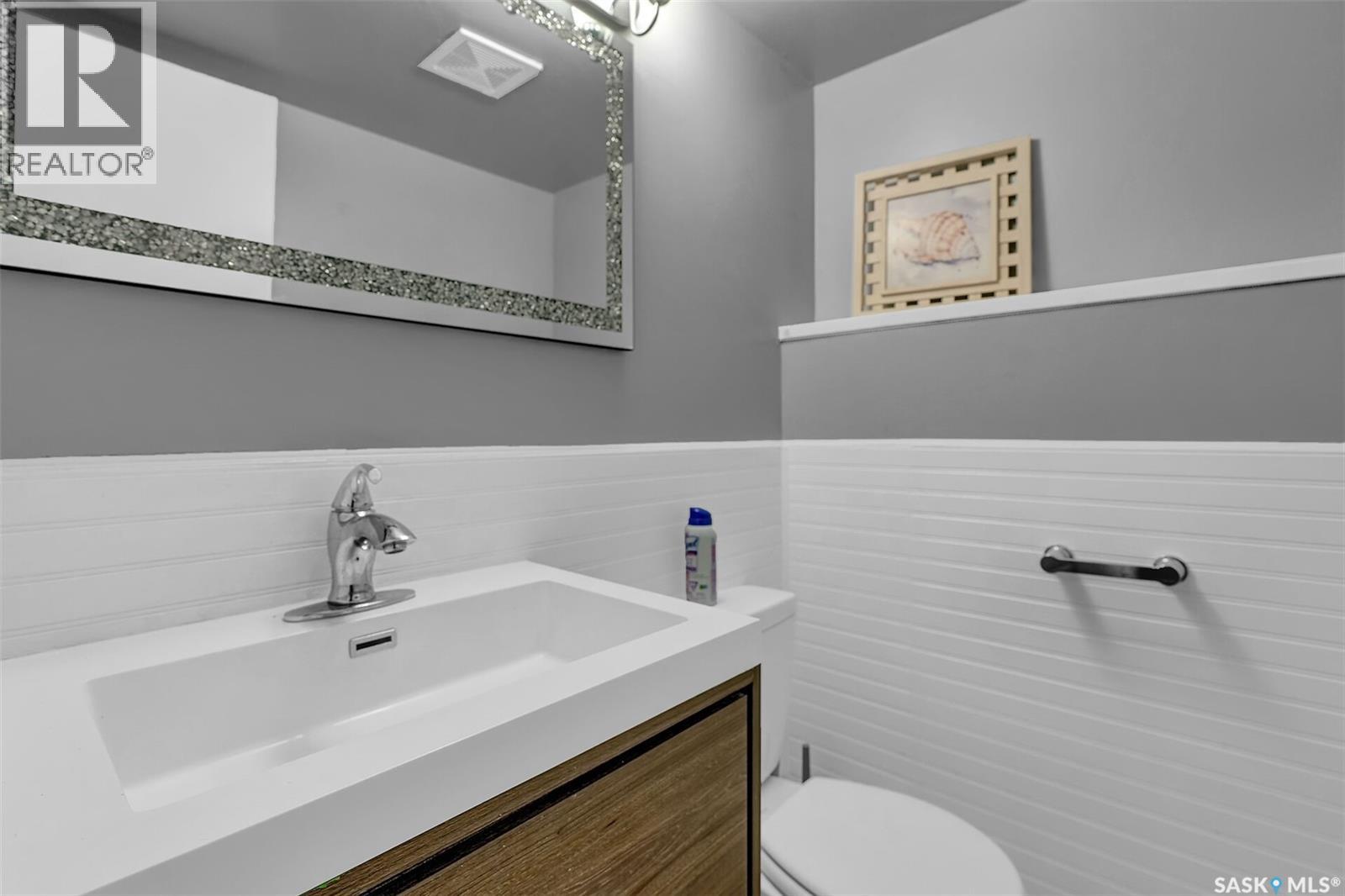 38 Anticknap Bay, Regina, Saskatchewan  S4N 4G6 - Photo 18 - SK020224