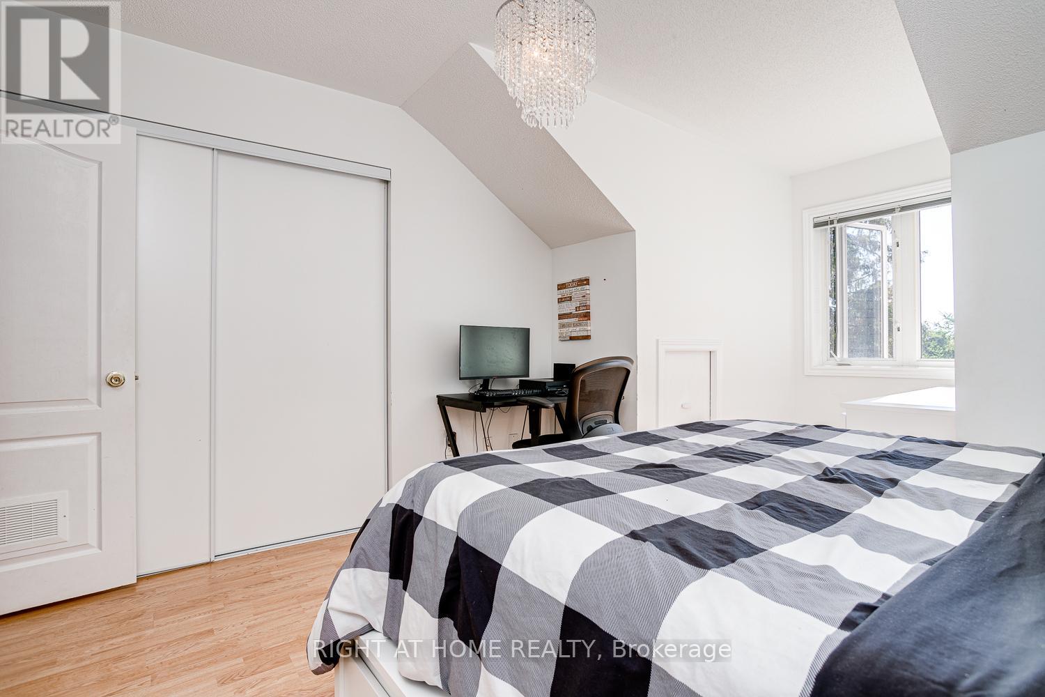 17 - 19 Niagara Drive, Oshawa, Ontario  L1G 8G2 - Photo 24 - E12454756