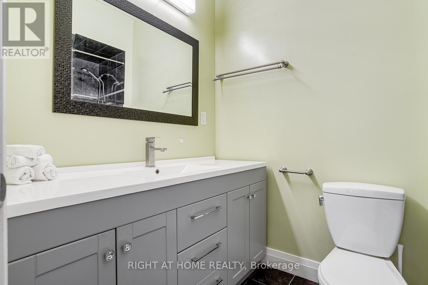 17 - 19 Niagara Drive, Oshawa, Ontario  L1G 8G2 - Photo 19 - E12454756