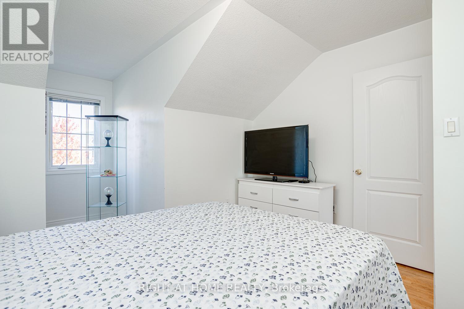 17 - 19 Niagara Drive, Oshawa, Ontario  L1G 8G2 - Photo 27 - E12454756