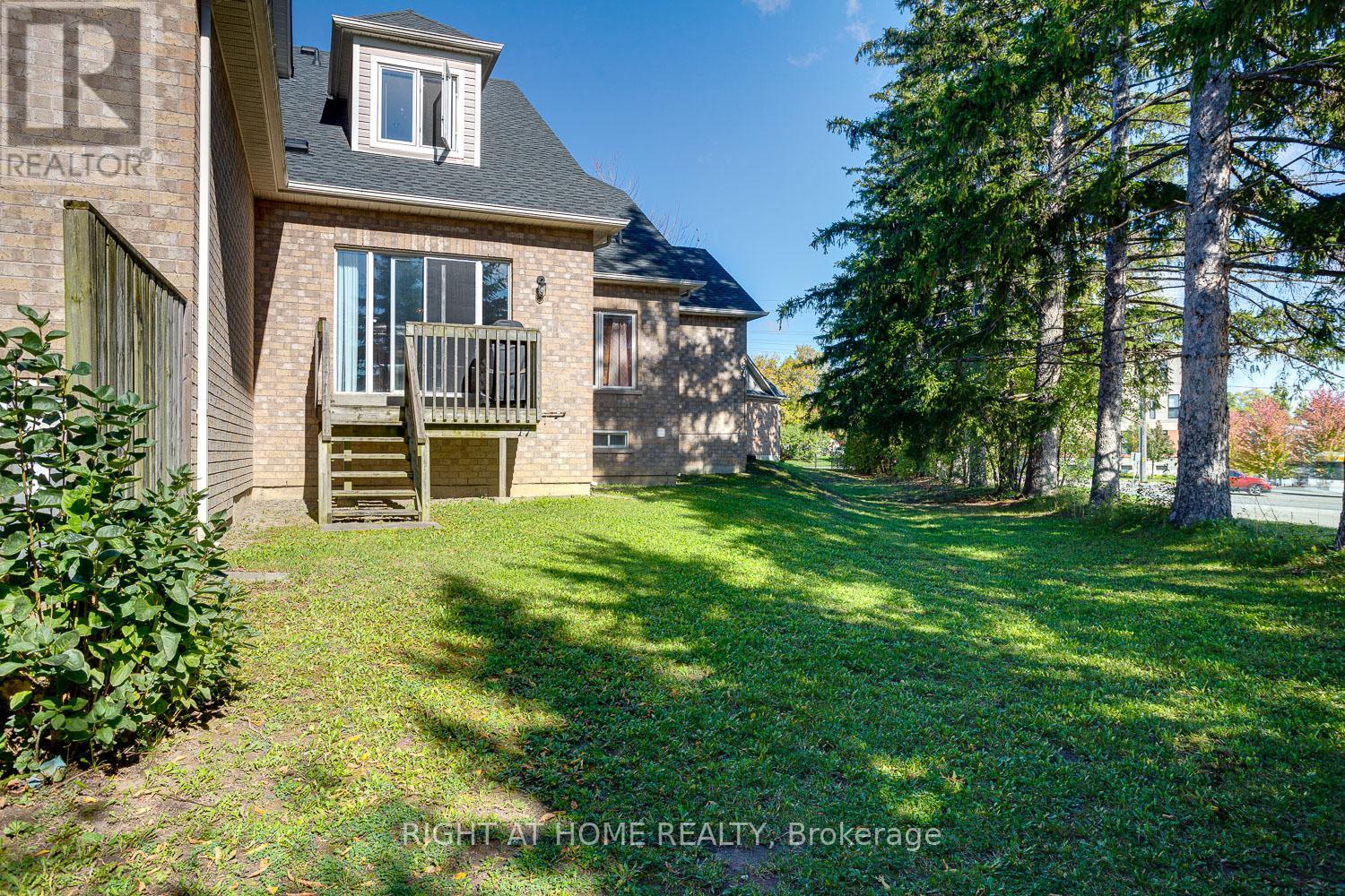 17 - 19 Niagara Drive, Oshawa, Ontario  L1G 8G2 - Photo 36 - E12454756
